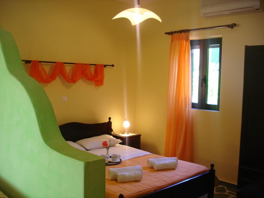 Ktima Nikola Marmari (Evia) Quarto foto